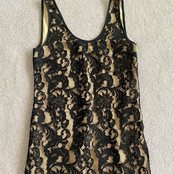 Aritzia lace dress size 0 - Picture 1 of 2
